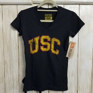 USC Heritage Arch Women’s Small V neck t shirt NWT